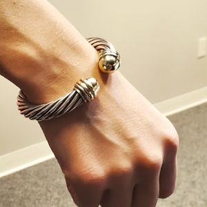 David Yurman Classic Cable 10mm Hinged Bangle